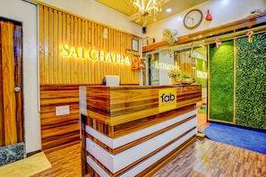 Reception - Fabexpress Sai Chatra (Nashik)