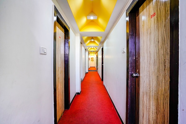 Lobby - Fabexpress Sai Chatra (Nashik)