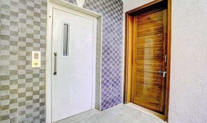 Lift - Fabhotel Woods Regency (Pune)