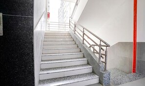 Lobby - Fabhotel Magnus (Surat)