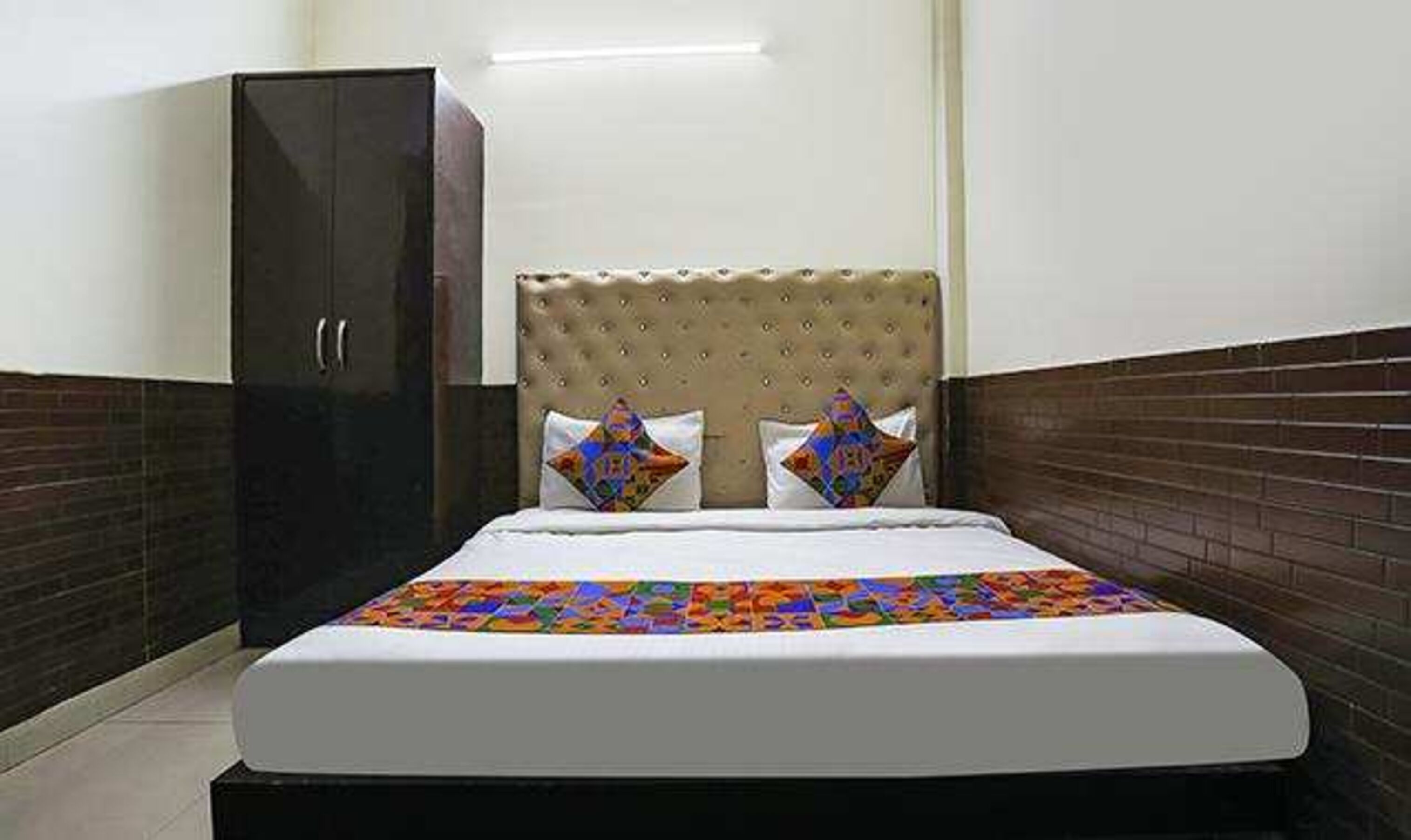 Photo - Via The Lazeez