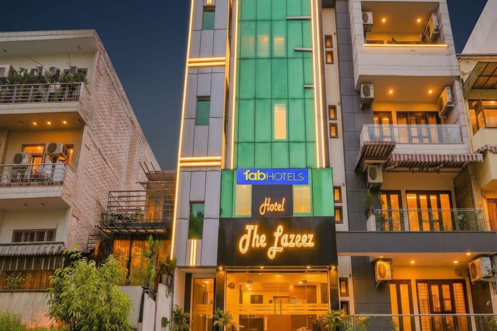 Fabhotel The Lazeez