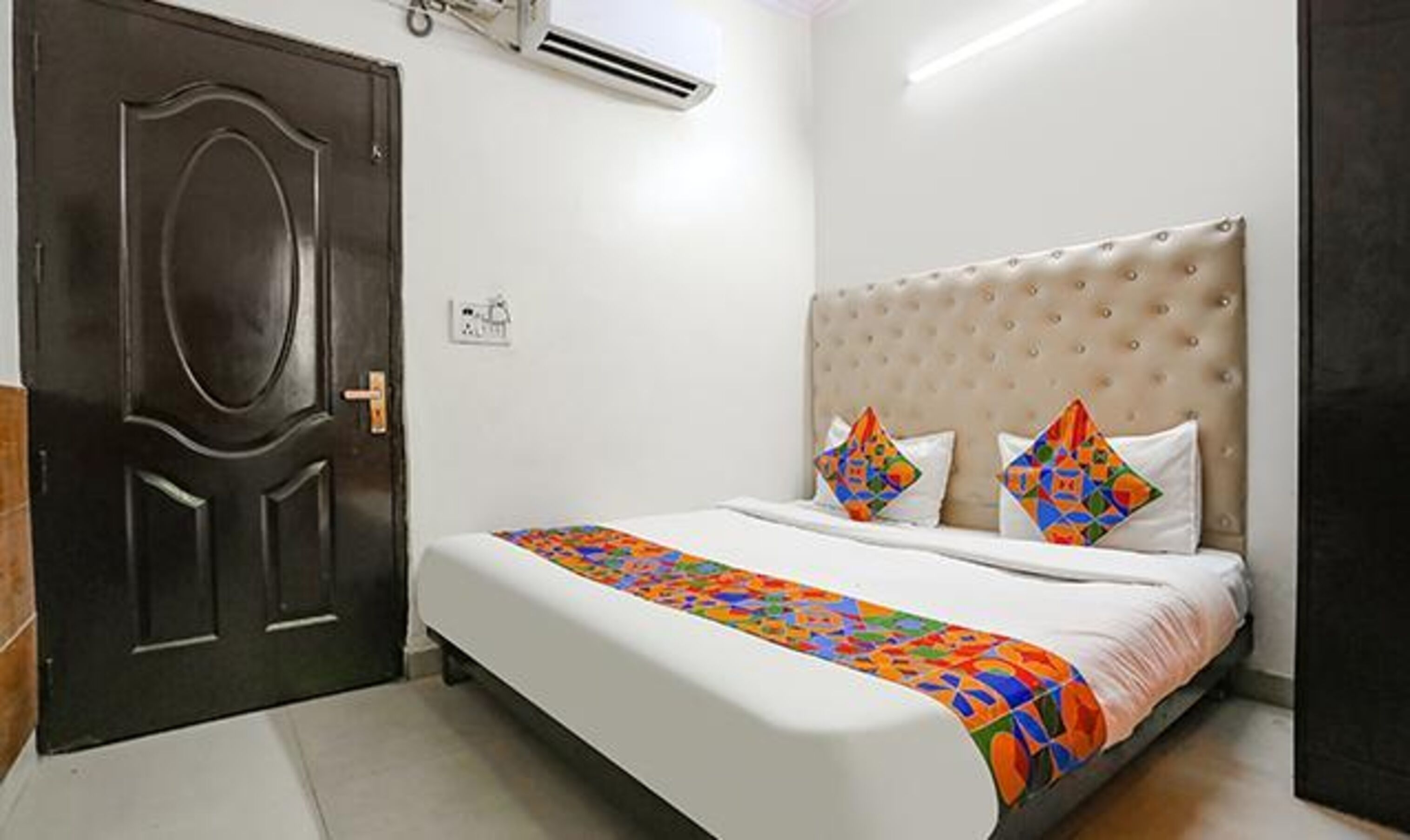 Photo - Via The Lazeez