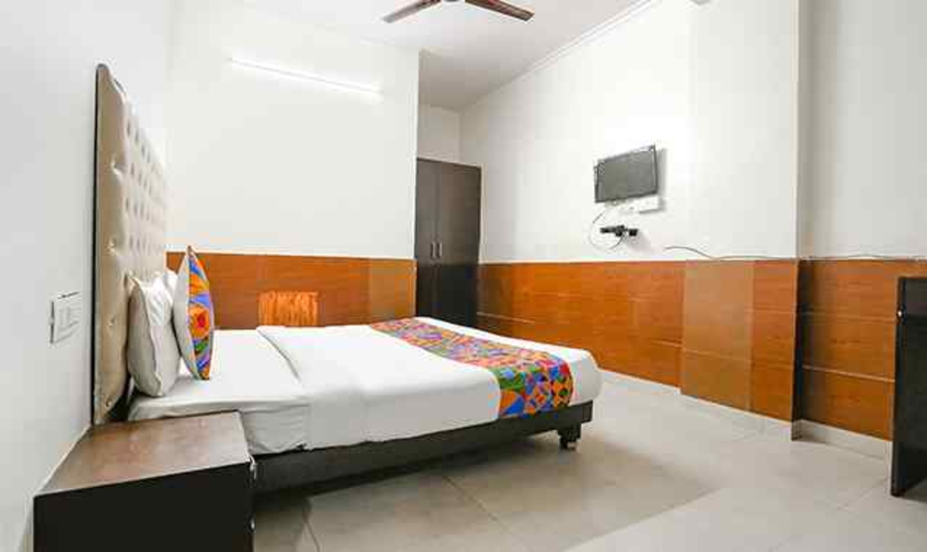 Photo - Via The Lazeez