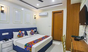 Premium Room | Egyptian cotton sheets, premium bedding, in-room safe, free WiFi