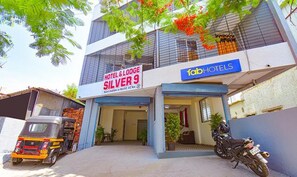 Exterior - FabHotel Silver 9 (Paud)