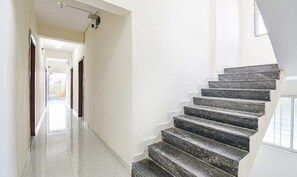 Lobby - FabHotel Silver 9 (Paud)