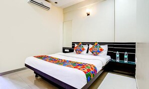 Deluxe Room | Egyptian cotton sheets, premium bedding, in-room safe, free WiFi - Fabhotel Sai Govind (Rahata)