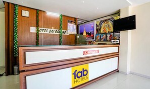 Reception - Fabhotel Sai Govind (Rahata)