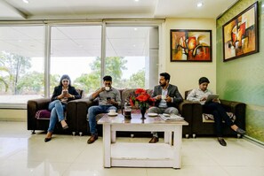 Zona de estar del vestíbulo