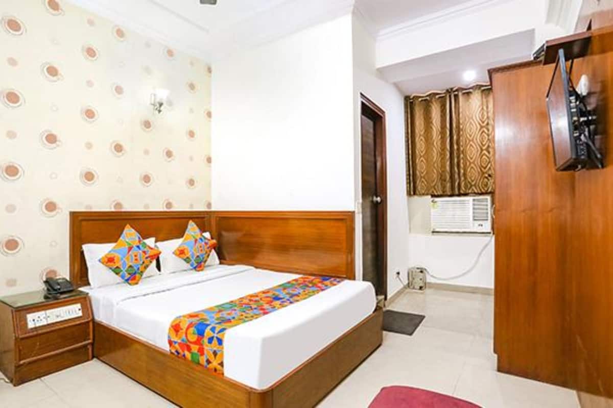 Deluxe Room | Egyptian cotton sheets, premium bedding, in-room safe, free WiFi