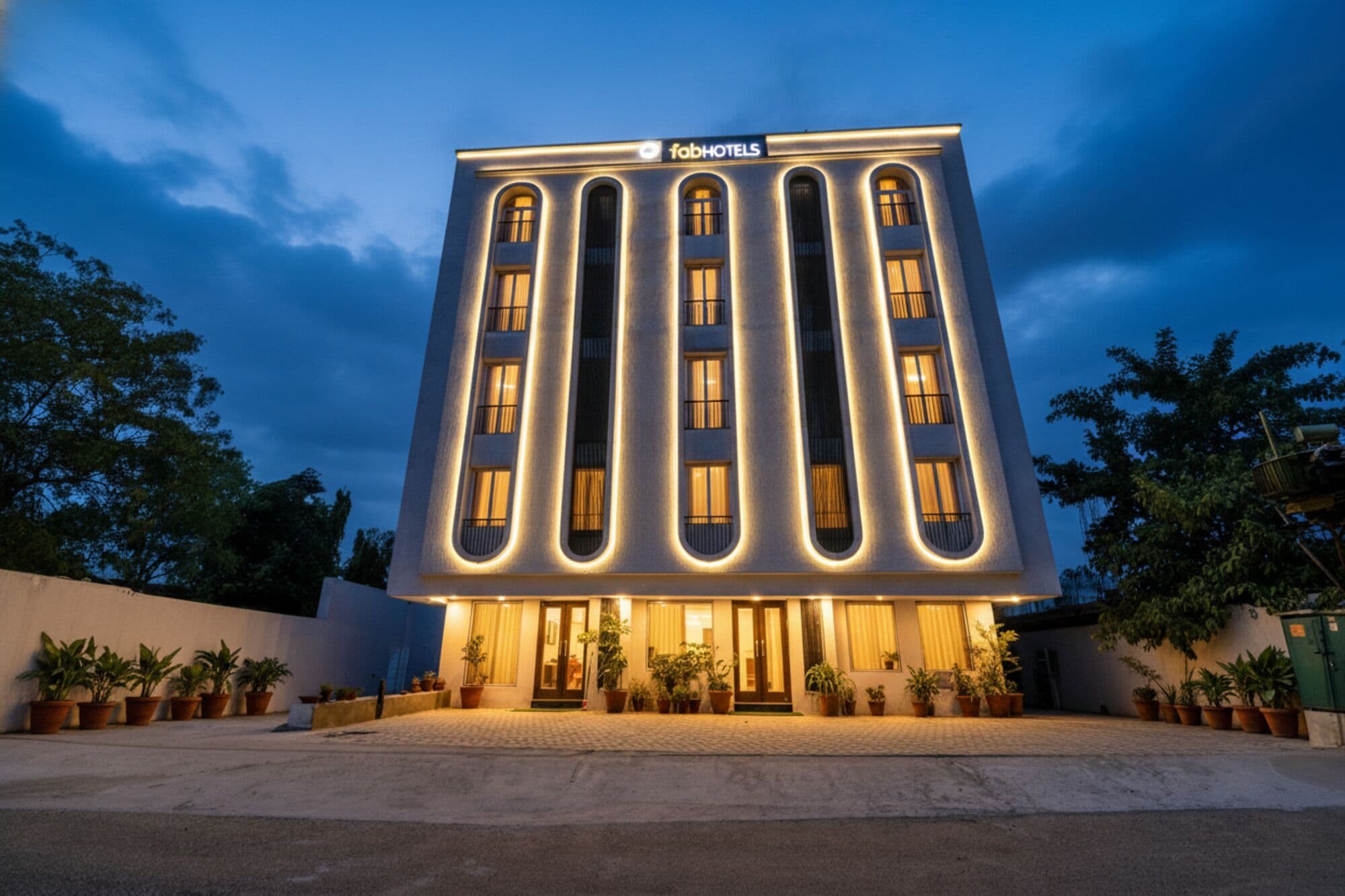 บริเวณภายนอก