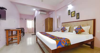 FabExpress Morjim Paradise