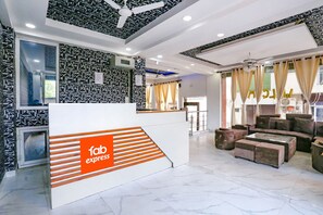 Reception - FabHotel Royal Orbit (New Delhi)