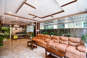 Reception hall - Fabhotel The Seven Wonders (Baruipur)