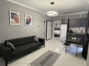 Smart TV de 32 pulgadas con canales digitales y televisión