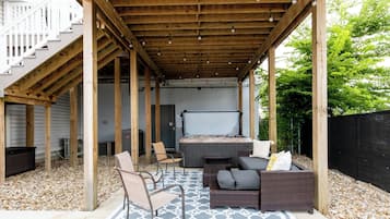 Bain à remous extérieur