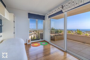 2 Schlafzimmer, Bügeleisen/Bügelbrett, kostenloses WLAN