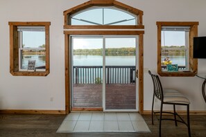 Interior - Cozy 4-Lakes Cloverdale Cottage. (Delton)