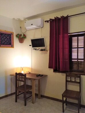 Interior - Magic Building Apartment 4 (Tarrafal)