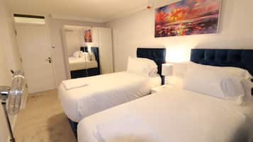 2 slaapkamers, een strijkplank/strijkijzer, wifi, beddengoed