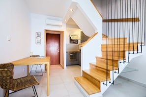 アパートメント (1 Bedroom) | 客室内のダイニングエリア