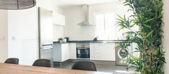 Valencia Luxury - Boutique Center