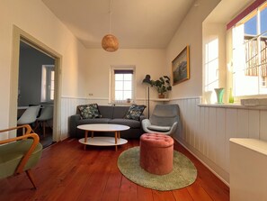 TV, DVD player, books - Cozy holiday apartment on a former farm in a quiet, green location (Hohnstein)