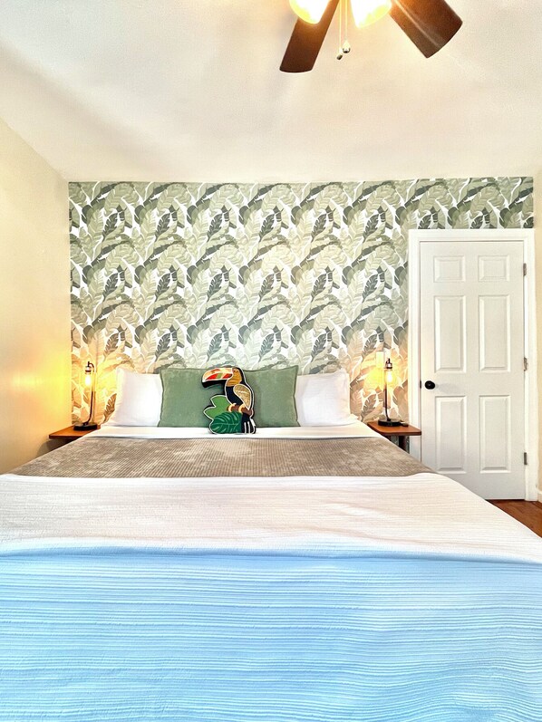 1 habitación, tabla de planchar con plancha, wifi y ropa de cama 