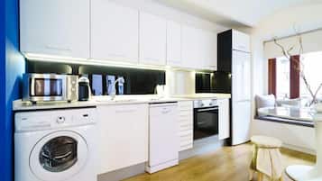 Standard Apartment, 1 Bedroom (R-2) | Private kitchen | Espresso maker, electric kettle