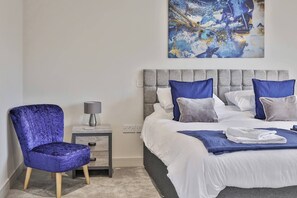 3 soverom, strykejern/-brett, wi-fi (inkludert) og sengetøy