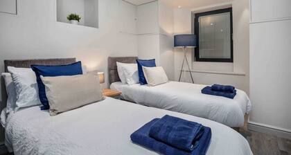 Spacious, High Spec & Modern