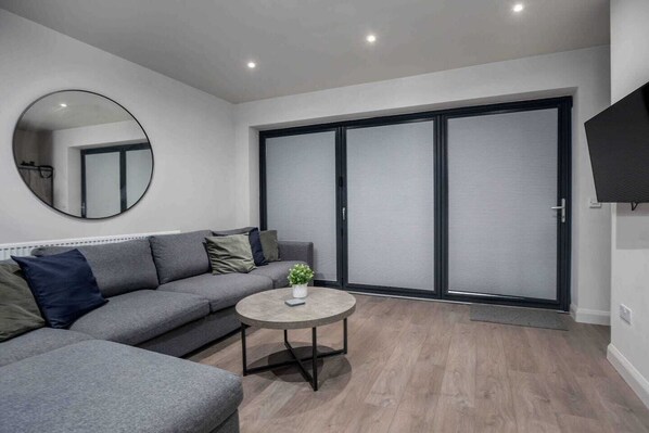 تلفزيون ذكي