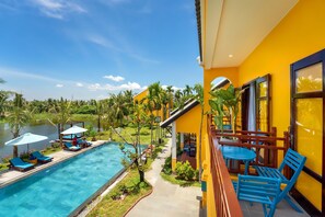 Habitación panorámica (View) | Vistas al patio