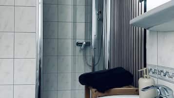 Hair dryer
