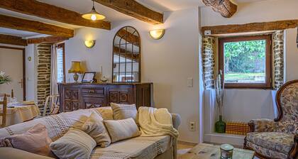 Ty Chaumière - Charmante Petite Chaumière en pierre avec jardin