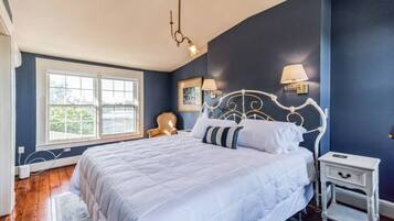 4 soveværelser, skrivebord, strygejern/strygebræt, gratis Wi-Fi