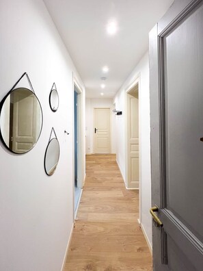 Corridor seen from the entrance