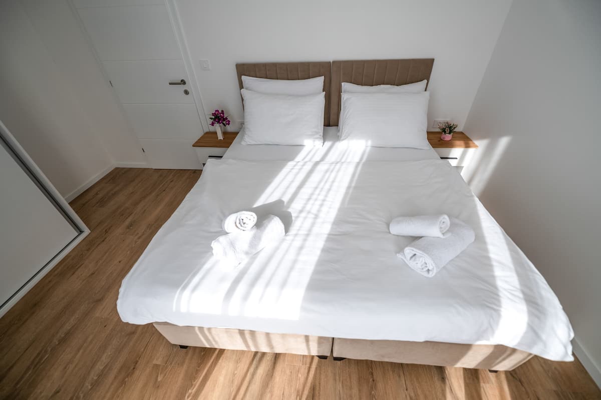 Appartamento Deluxe | 1 camera, biancheria da letto di alta qualità, materassi a doppio strato