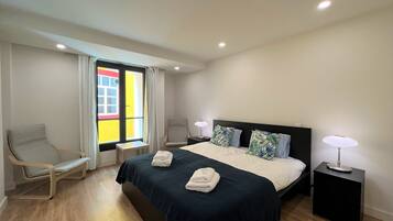 3 chambres, fer et planche à repasser, Wi-Fi gratuit, draps fournis