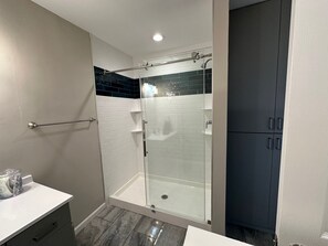 Shower, towels, soap, shampoo