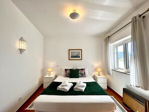 1 soverom, strykejern/-brett, wi-fi (inkludert) og sengetøy