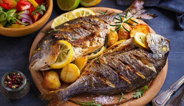 Alimentos y bebidas
