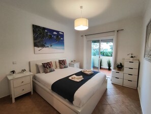 2 bedrooms, iron/ironing board, free WiFi, bed sheets - ALBUFEIRA VALLEY 2 WITH POOL by HOMING (Albufeira)