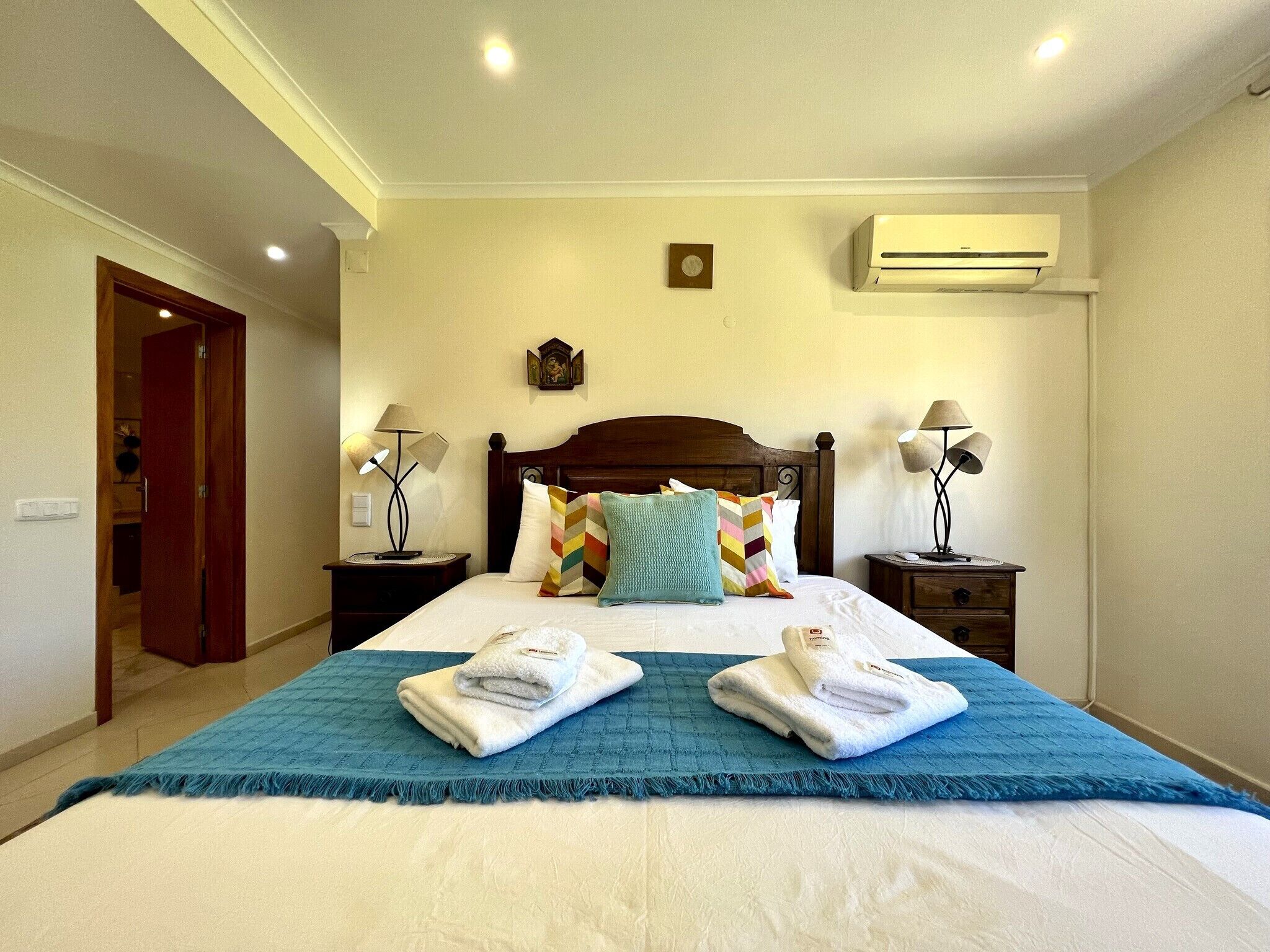 4 bedrooms, iron/ironing board, free WiFi, bed sheets