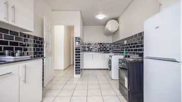 Standard Apartment | Private kitchen