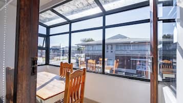 Luxury Apartment | Terrace/patio