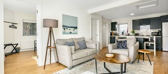 St. Edwards Overlook - Walk to Sligo Town!