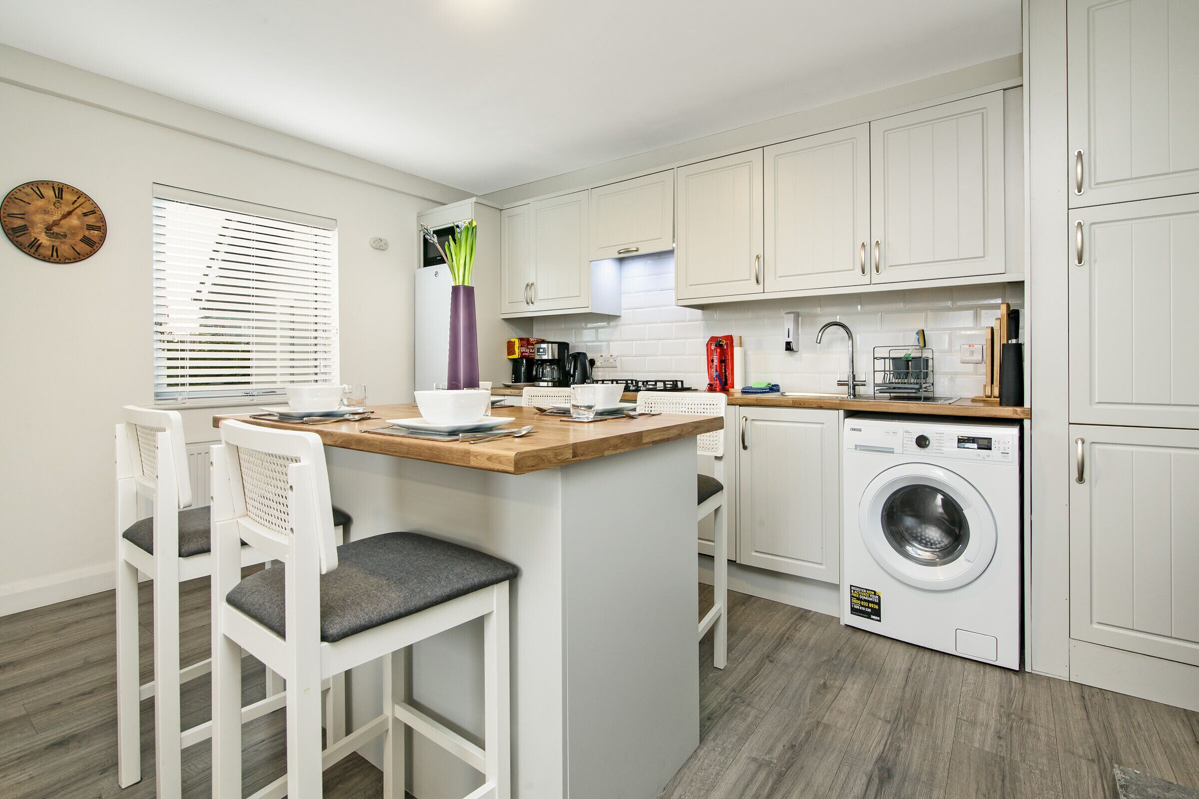 Fridge, microwave, oven, dishwasher