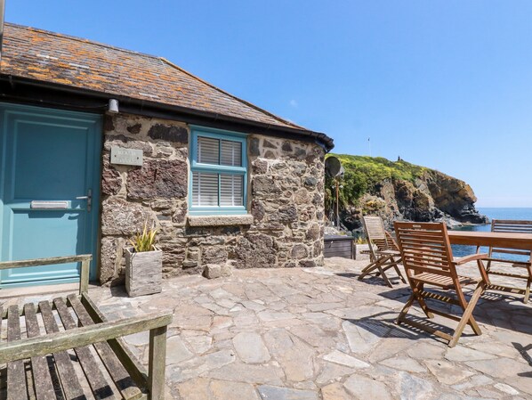 Cottage | Front of property - Beach Cottage (Helston)
